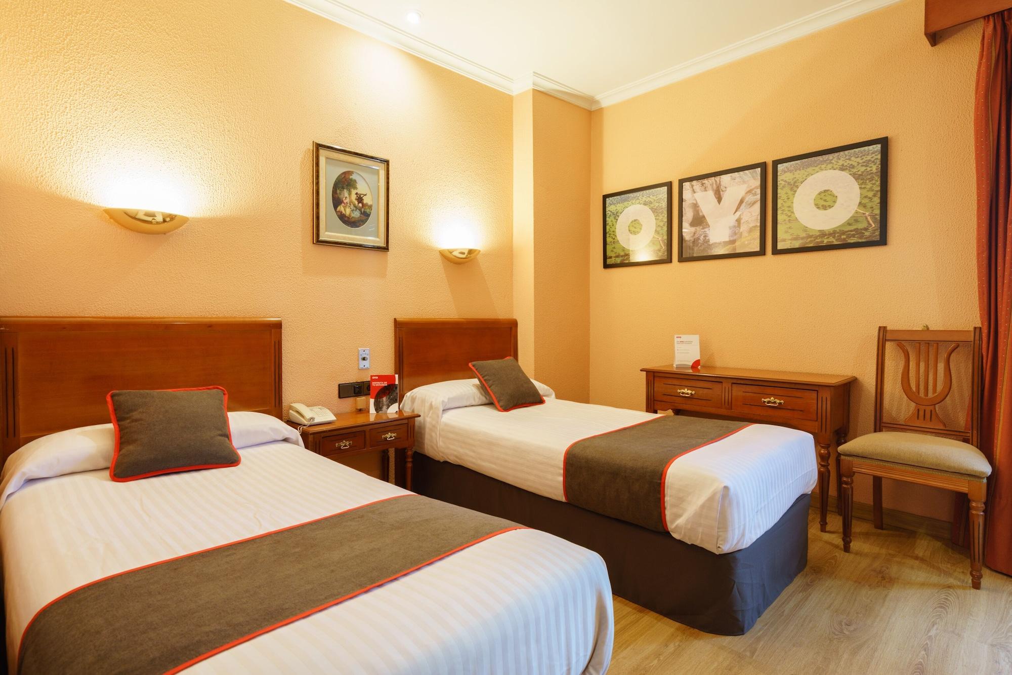 Hotel Los Castanos Арасена Экстерьер фото