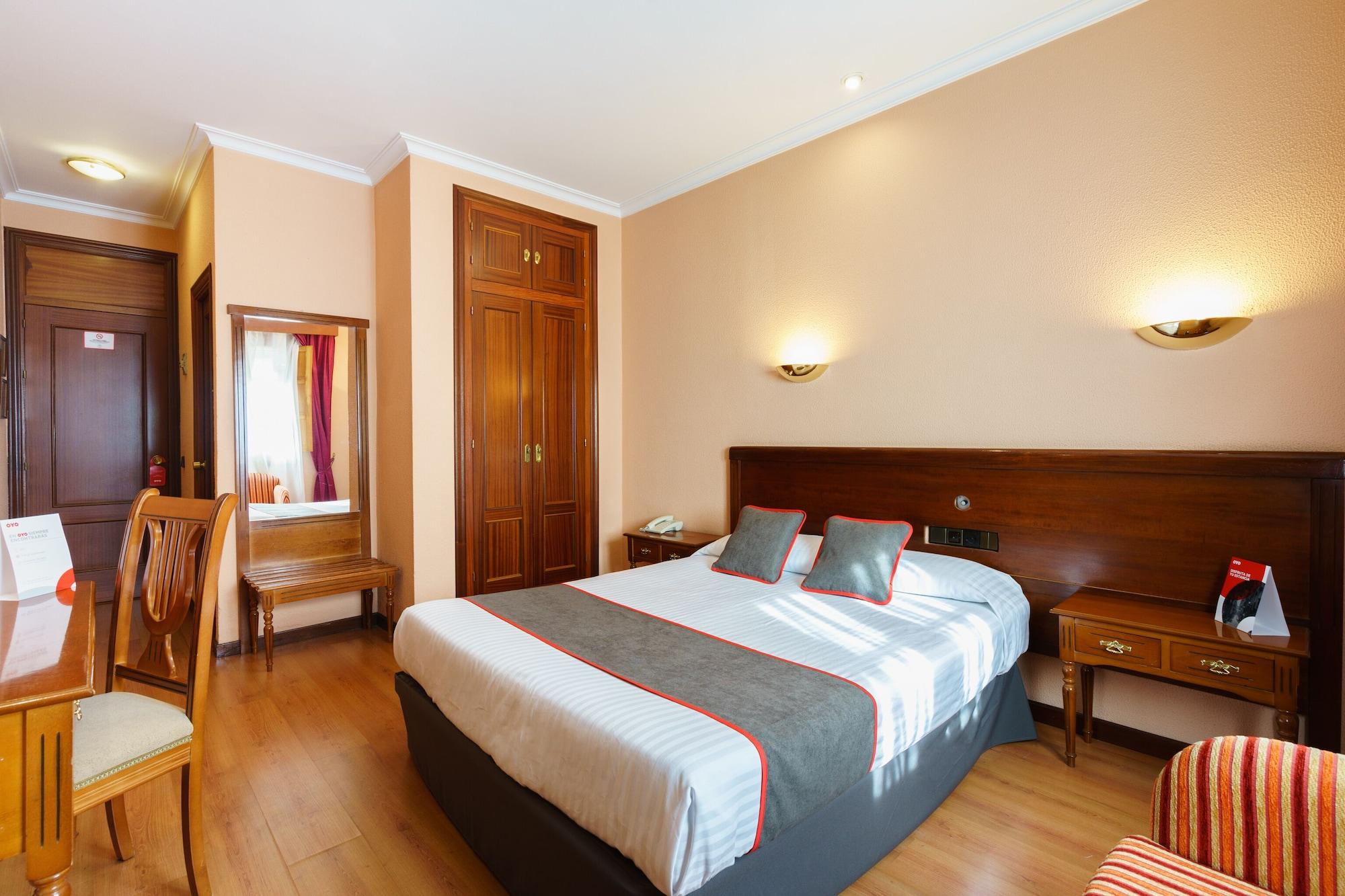 Hotel Los Castanos Арасена Экстерьер фото