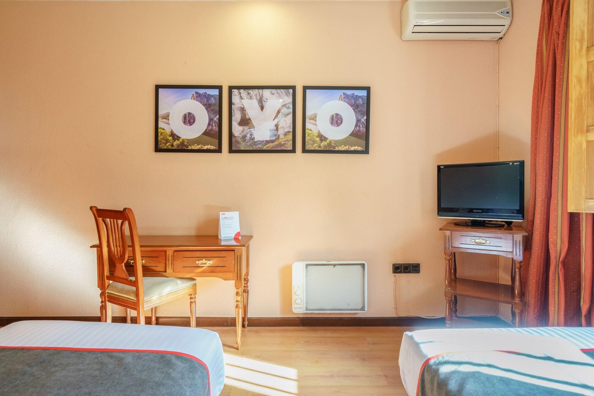 Hotel Los Castanos Арасена Экстерьер фото