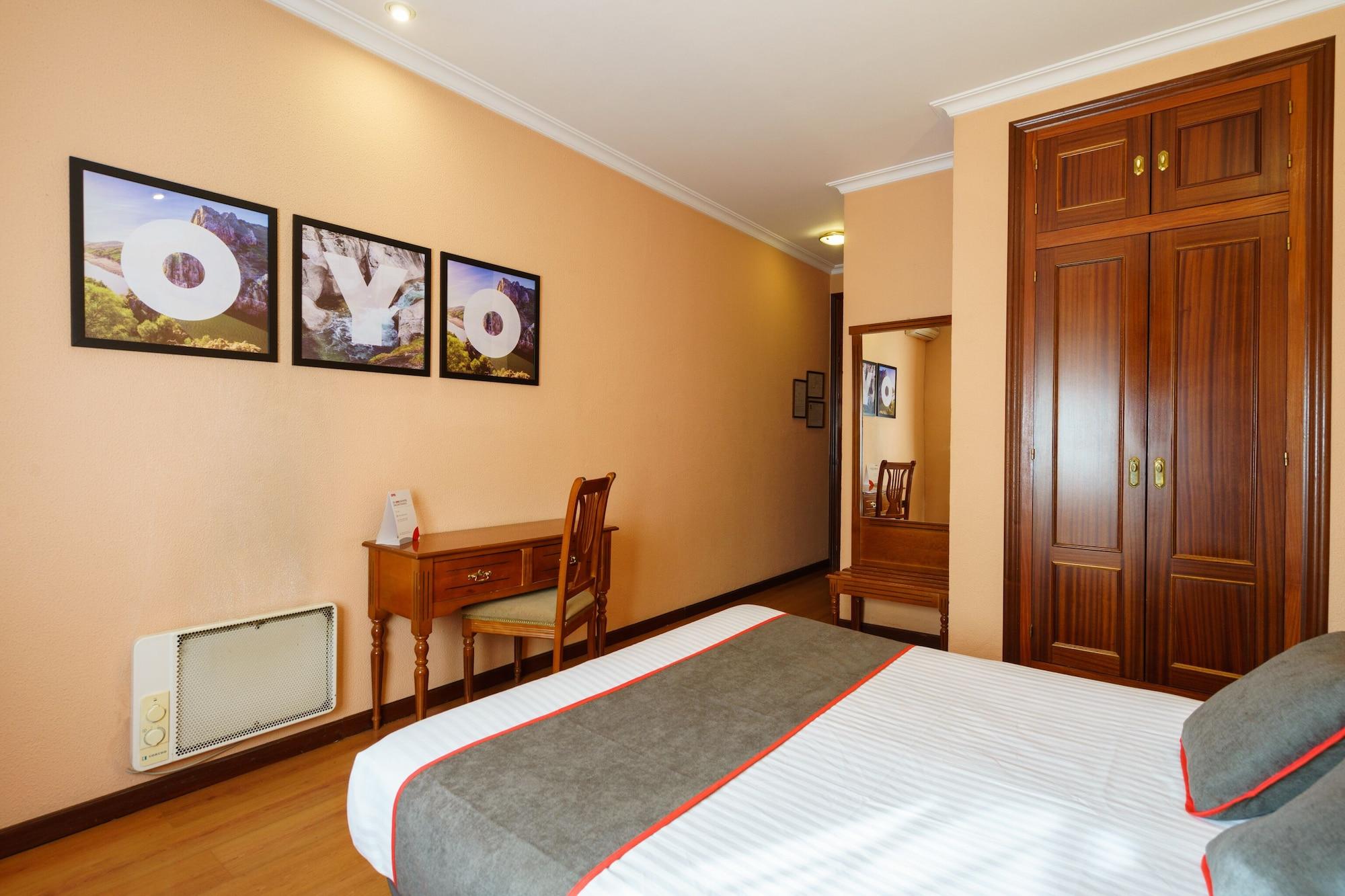 Hotel Los Castanos Арасена Экстерьер фото