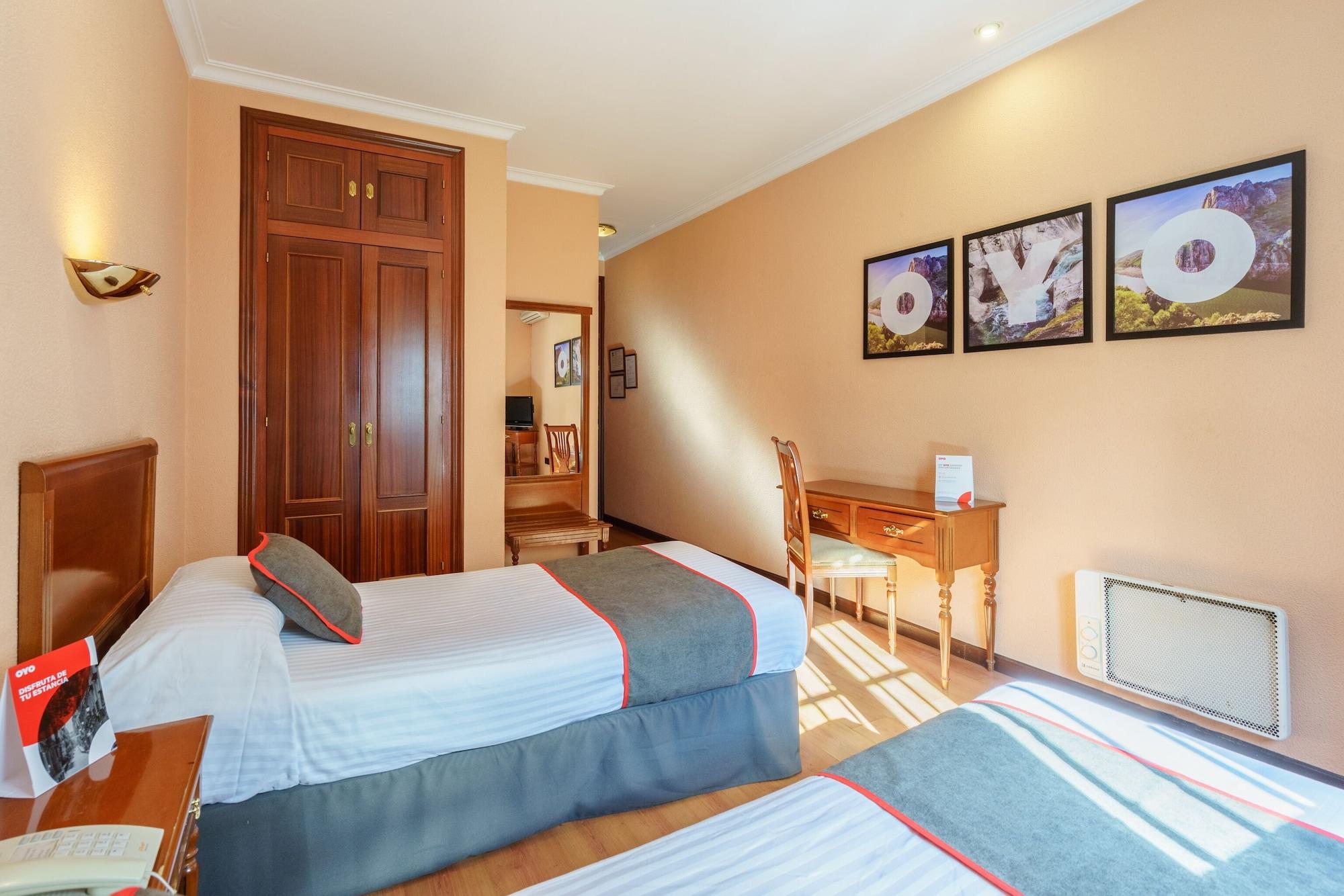 Hotel Los Castanos Арасена Экстерьер фото